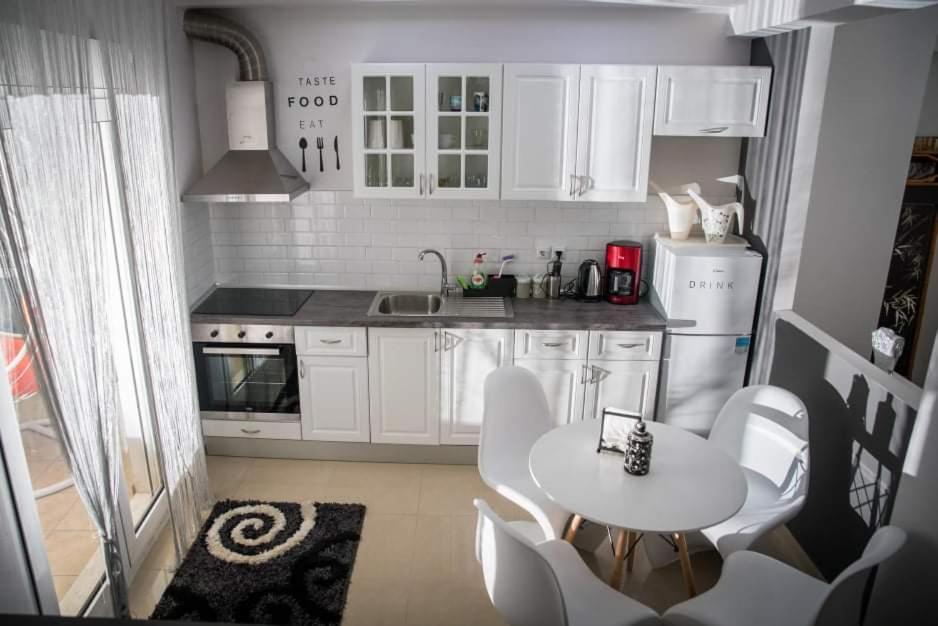 Boutique Lux Apartments Кавала Экстерьер фото